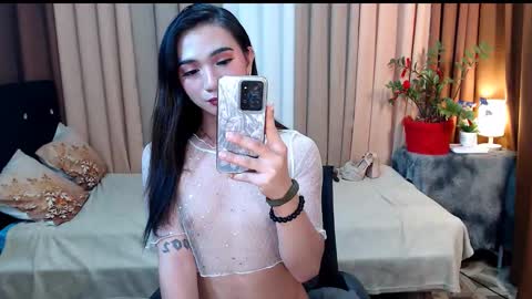 prettyakhira online show from 01/29/25, 07:53