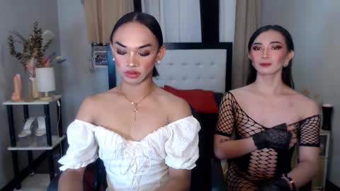 Snapshot of prettyakhira chatting on 02/17/25, 09:35 prettyakhira online show from 02/17/25, 09:35