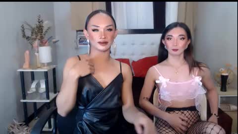 Snapshot of prettyakhira chatting on 02/19/25, 11:17 prettyakhira online show from 02/19/25, 11:17