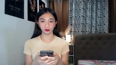 prettyakhira online show from 03/18/26, 03:37