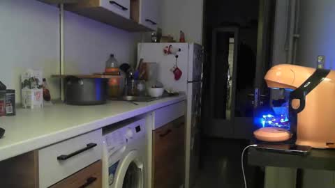 Alma online show from 12/24/24, 10:06