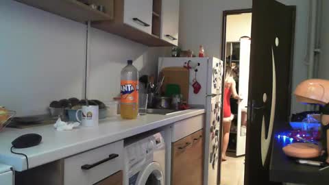 Alma online show from 12/25/24, 12:05