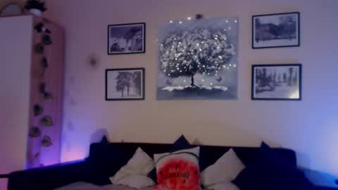 Alma online show from 10/22/25, 02:39