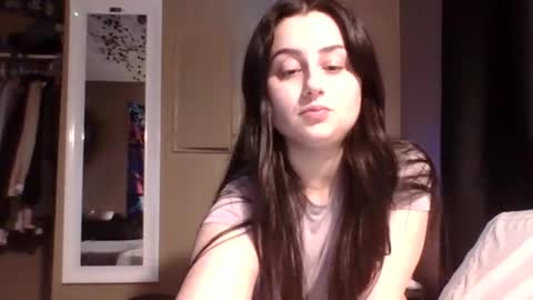 prettybaby22 online show from 11/16/25, 04:07