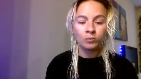 Snapshot of prettybabypetite chatting on 03/24/26, 03:50 Missy Jack online show from 03/24/26, 03:50