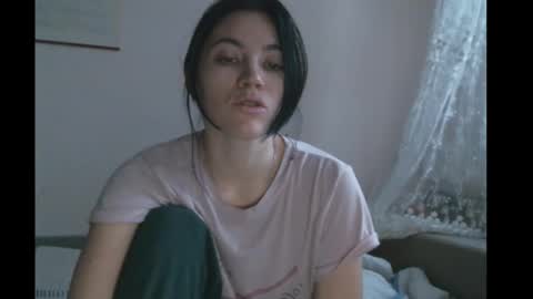 Bella online show from 12/29/24, 05:21