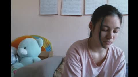 Bella online show from 02/18/25, 11:00