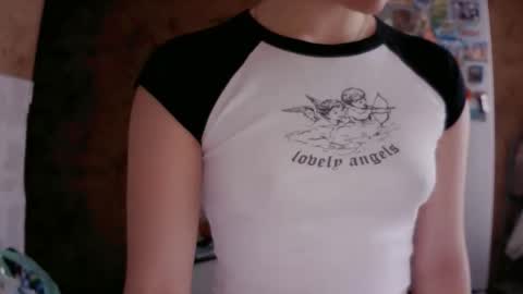 Bella online show from 02/22/26, 04:46