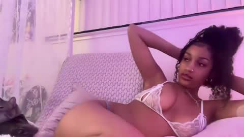 prettyblackgal online show from 07/19/26, 07:45