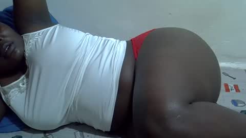 prettybooty1 online show from 11/29/25, 07:06