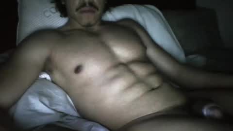 Snapshot of prettyboyg_33 chatting on 03/27/26, 09:21 prettyboyg_33 online show from 03/27/26, 09:21