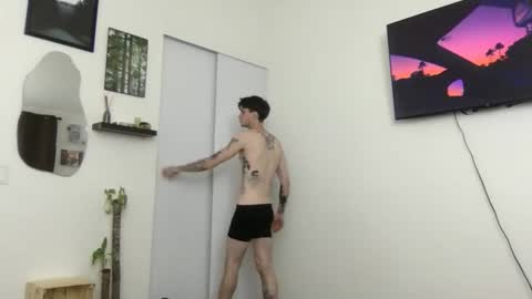 Snapshot of prettyboyszn chatting on 02/02/26, 03:38 pretty boy online show from 02/02/26, 03:38