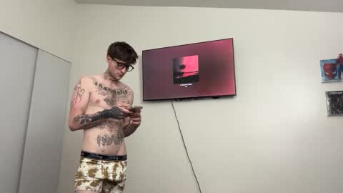 Snapshot of prettyboyszn chatting on 02/09/26, 04:05 pretty boy online show from 02/09/26, 04:05