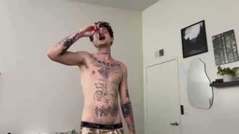 pretty boy online show from 05/14/26, 04:52