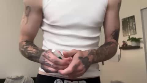 pretty boy online show from 06/06/26, 05:23