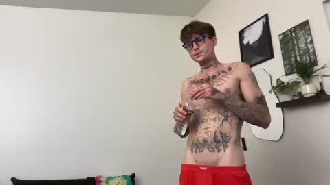 Snapshot of prettyboyszn chatting on 07/29/26, 06:00 pretty boy online show from 07/29/26, 06:00