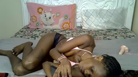 Snapshot of prettybunnny chatting on 10/28/25, 03:14 Bunny online show from 10/28/25, 03:14