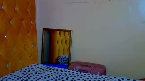 prettycandy0 online show from 02/20/26, 04:31