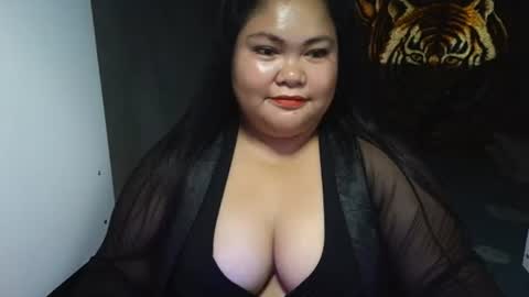 Snapshot of prettycarla_ chatting on 06/23/26, 01:25 prettycarla online show from 06/23/26, 01:25