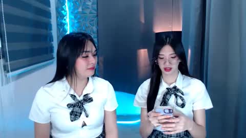 Snapshot of prettycumnotes69 chatting on 01/11/25, 02:15 ASHLEY online show from 01/11/25, 02:15