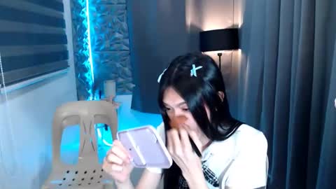 Snapshot of prettycumnotes69 chatting on 01/16/25, 07:07 ASHLEY online show from 01/16/25, 07:07