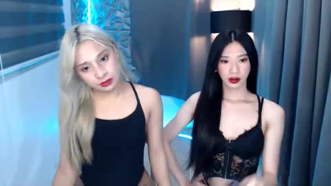 Snapshot of prettycumnotes69 chatting on 02/08/25, 10:29 ASHLEY online show from 02/08/25, 10:29