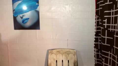 Snapshot of prettydiannara chatting on 10/17/25, 04:59 prettydiannara online show from 10/17/25, 04:59