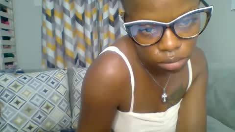 PrettyEla online show from 02/03/26, 12:43