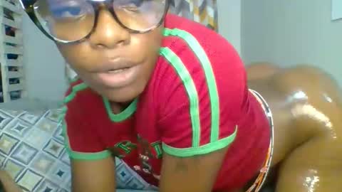 PrettyEla online show from 02/14/26, 12:29