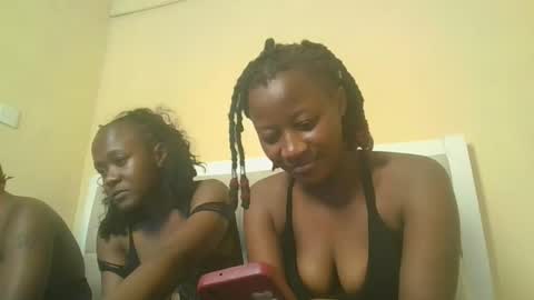 Snapshot of prettyeve25 chatting on 09/18/25, 08:33 eve online show from 09/18/25, 08:33