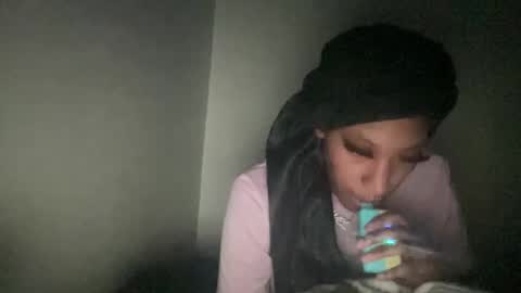 prettyfacefemale online show from 02/21/26, 10:16