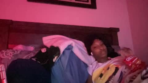 Snapshot of prettyfacefemale chatting on 04/11/26, 07:45 prettyfacefemale online show from 04/11/26, 07:45