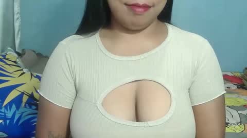 prettygirl_ynna online show from 02/25/26, 12:09