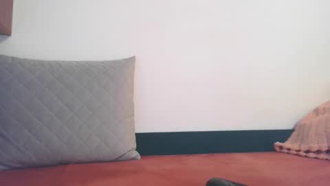 prettyjulliette online show from 11/12/25, 02:06