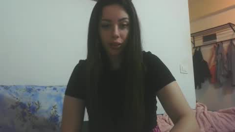 prettyjulliette online show from 05/11/26, 08:50