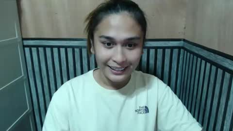 Kate online show from 10/07/25, 02:25