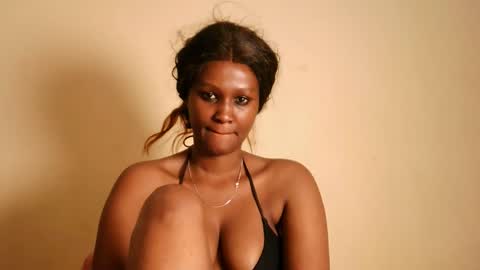 Snapshot of prettykeilaa chatting on 02/03/26, 07:24 prettykeilaa online show from 02/03/26, 07:24