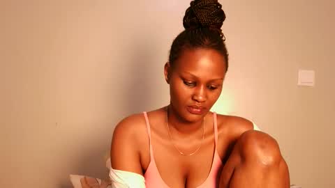 Snapshot of prettykeilaa chatting on 03/23/26, 07:40 prettykeilaa online show from 03/23/26, 07:40