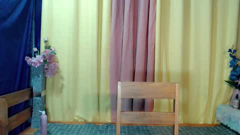 Snapshot of prettylexxxa chatting on 01/06/25, 02:26 goddess lexxa online show from 01/06/25, 02:26