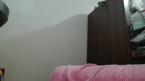 prettyme28 online show from 03/18/26, 08:17