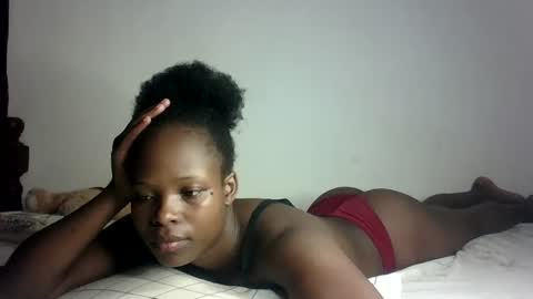 Melly online show from 02/09/25, 01:11