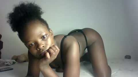 Melly online show from 02/09/25, 07:27