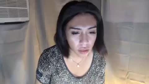 Snapshot of prettyodette chatting on 10/24/25, 02:52 Odette online show from 10/24/25, 02:52