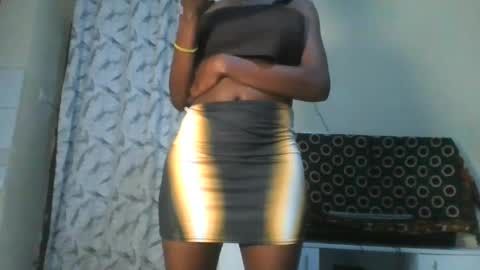 prettypussy_24 online show from 06/14/26, 08:00