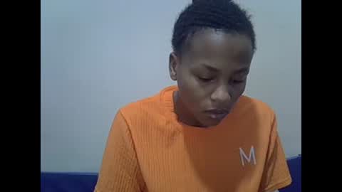 Snapshot of prettyqueenn1 chatting on 02/23/25, 11:33 sharon online show from 02/23/25, 11:33