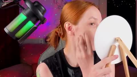 Snapshot of prettyreckess chatting on 04/21/26, 02:45 Mila -NONUDE MODEL online show from 04/21/26, 02:45