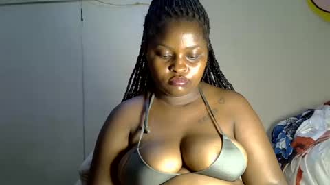 Snapshot of prettyriss chatting on 04/25/26, 06:27 prettyriss online show from 04/25/26, 06:27