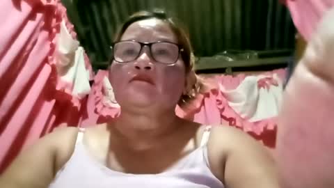 Snapshot of prettyrose01 chatting on 06/24/26, 12:37 prettyrose01 online show from 06/24/26, 12:37