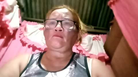 Snapshot of prettyrose01 chatting on 07/30/26, 01:54 prettyrose01 online show from 07/30/26, 01:54