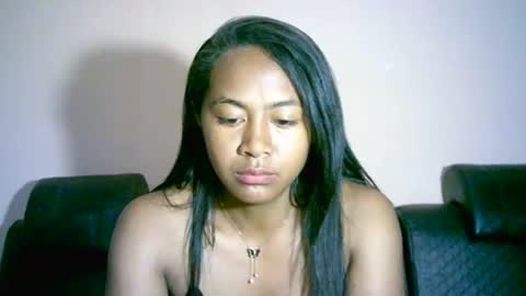 Snapshot of prettysexy3601 chatting on 12/19/25, 03:02 prettysexy3601 online show from 12/19/25, 03:02